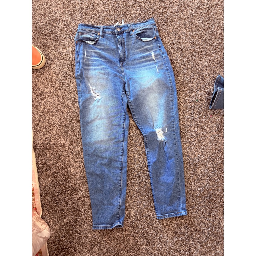 Altar'd State Distressed High Rise Mom Jeans Medium Wash Tapered Leg 30/11